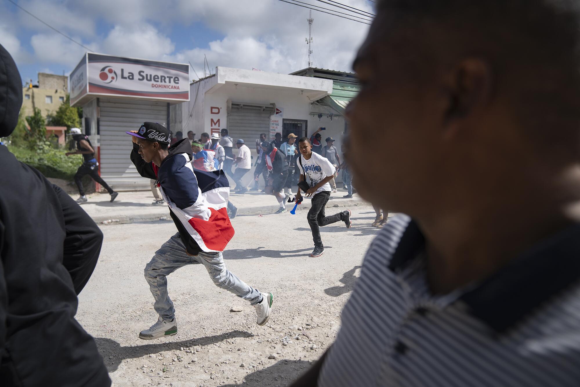 Dominicana ultras Afonso - 12